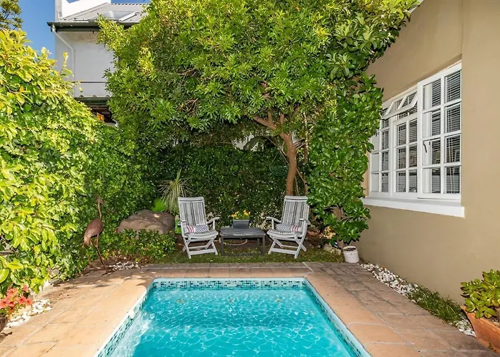 Suburban Bliss With Wifi And Plunge Pool